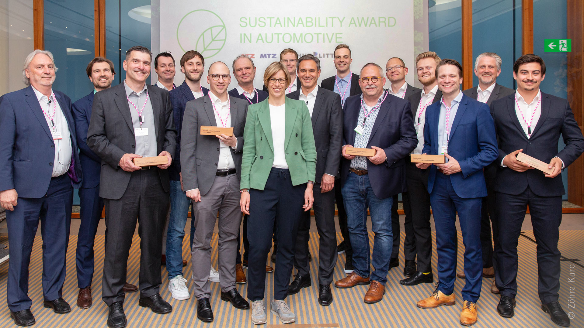 Gruppenbild der Preisträger des Sustainability Awards