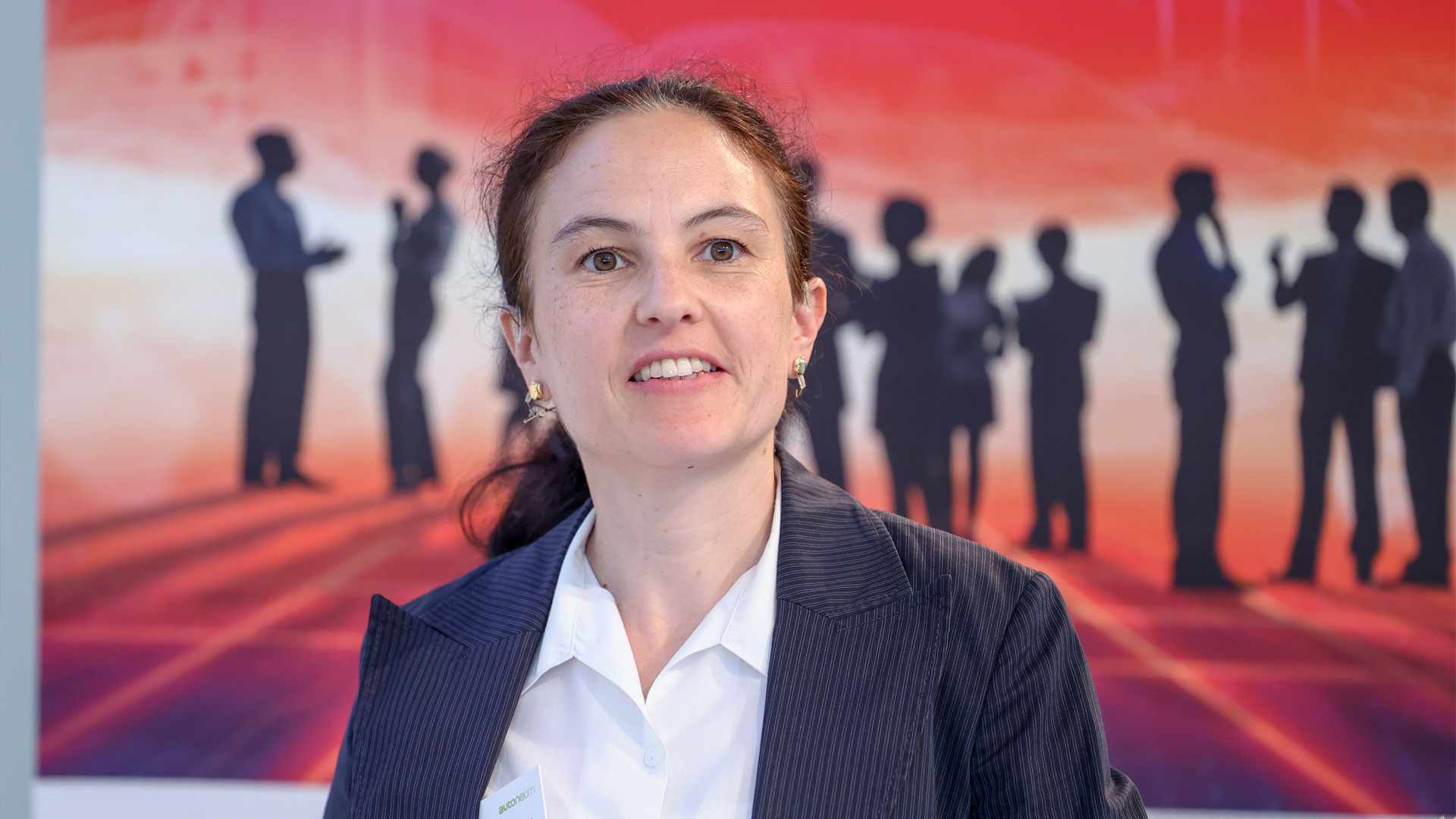 Referentin während ihres Vortrags am Rednerpult