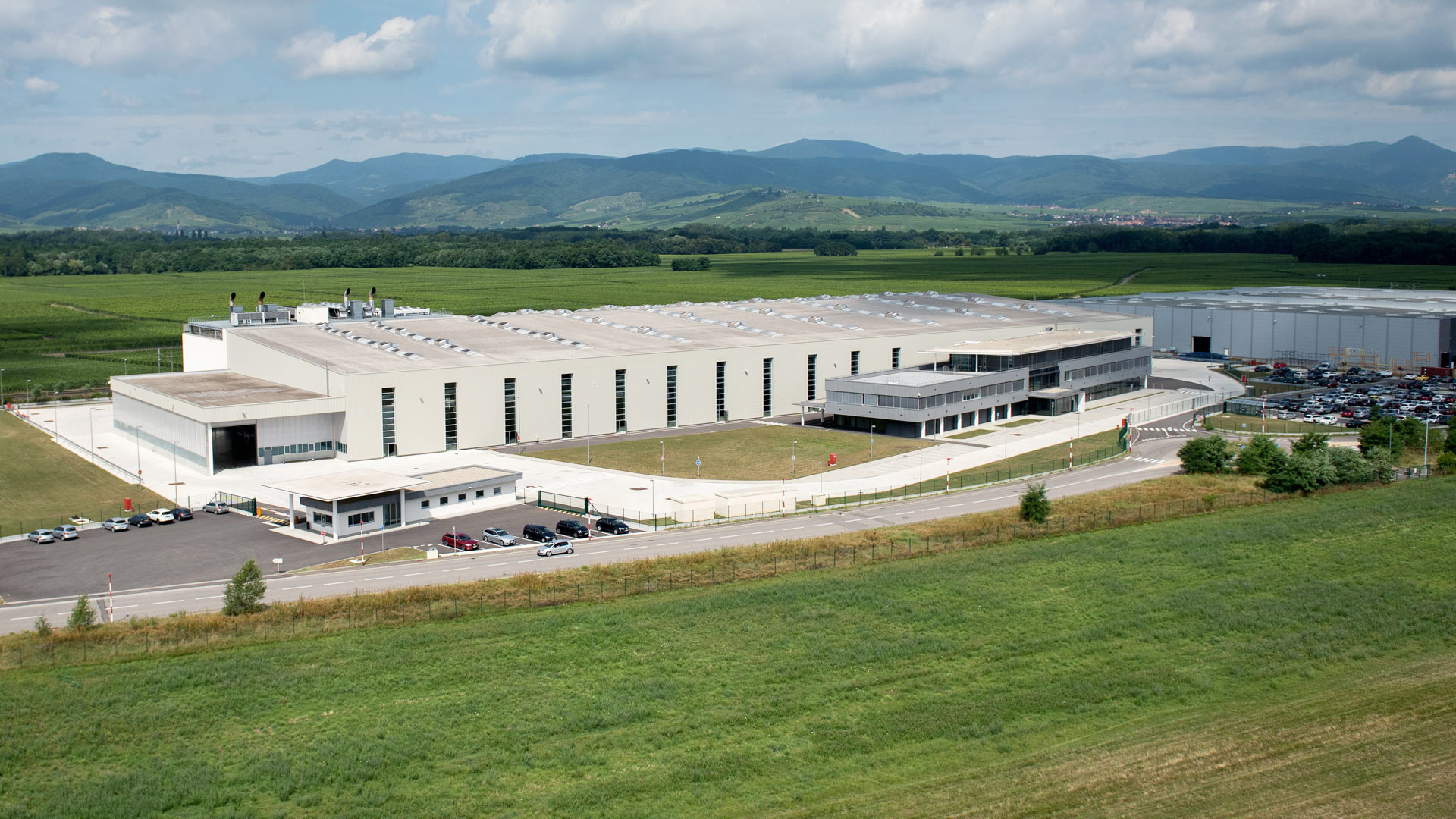 Luftaufnahme des Liebherr-Components Colmar SAS-Werks