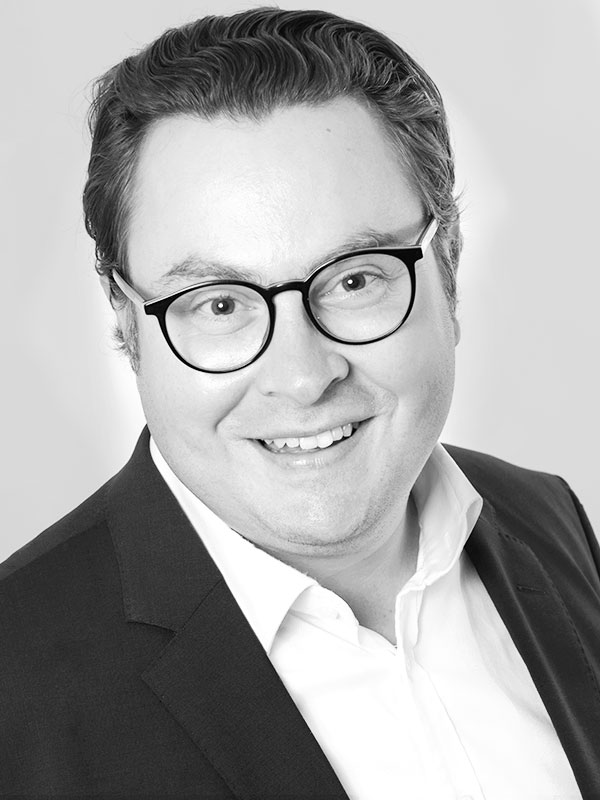  Klaus Fink